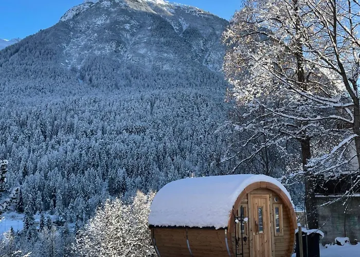 Meis Mit Bergblick * Scuol